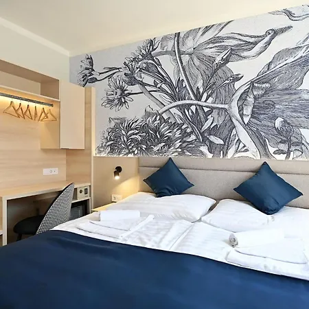 Merlot Hotel
